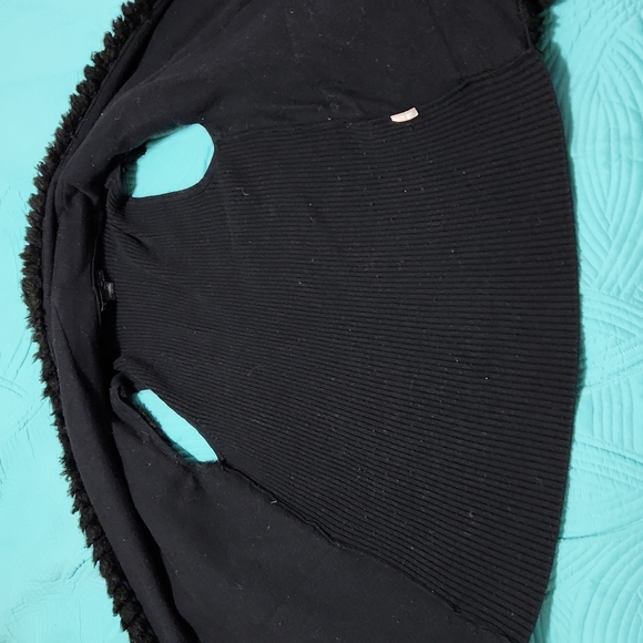 ARMANI EXCHANGE FAUX FUR VEST  WOMEN'S CARDIGAN - Picture 8 of 10
